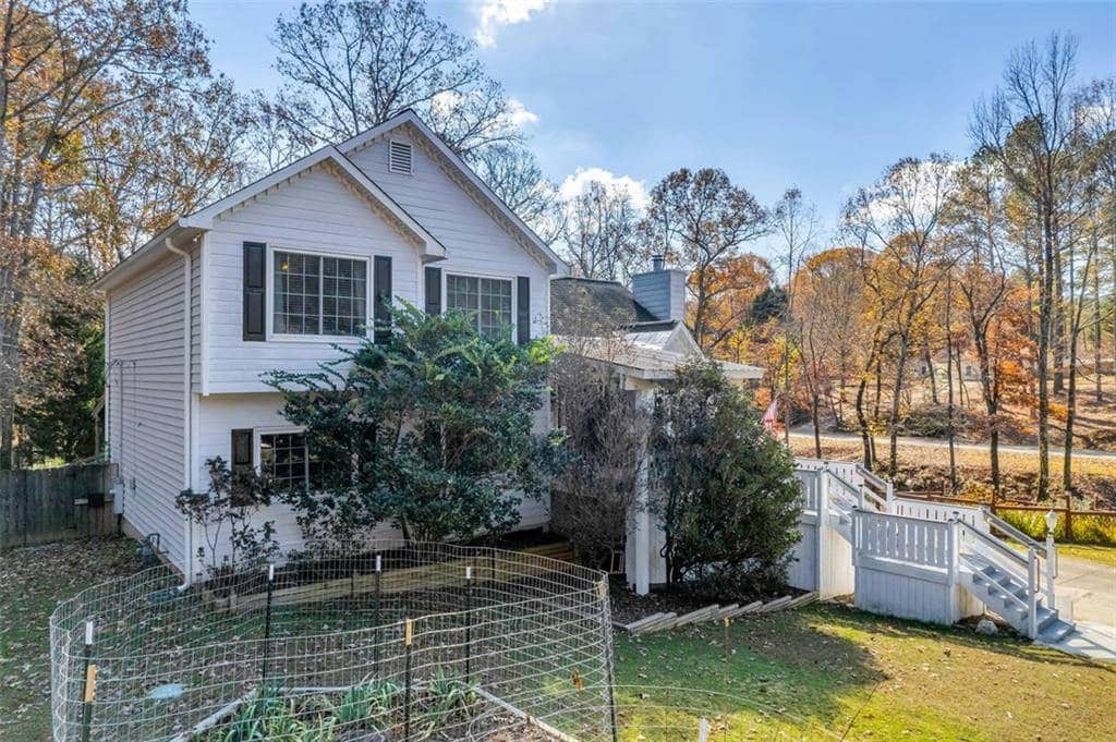 1202 TROUT DR, Woodstock, GA 30189 | MLS Listing ID: 7327806